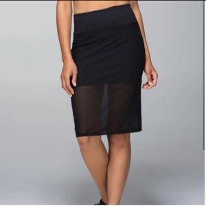 Lululemon mesh skirt